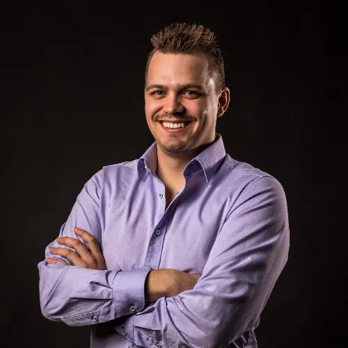 Boris Bosnar - Senior Full-Stack Developer Boris Bosnar - Senior Full-Stack Developer
